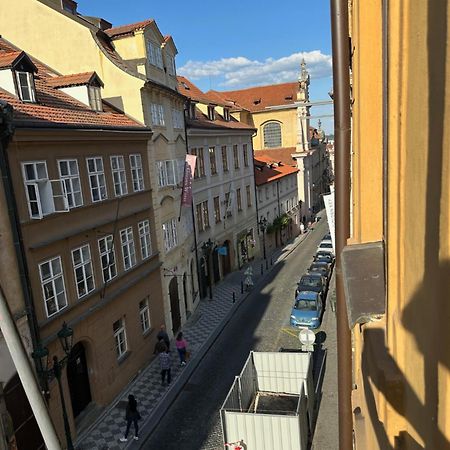 Nerudova Apartments Прага Екстериор снимка