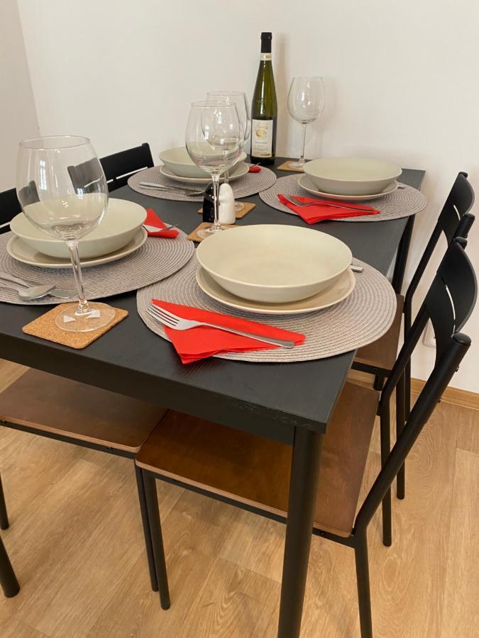 Nerudova Apartments Прага Екстериор снимка