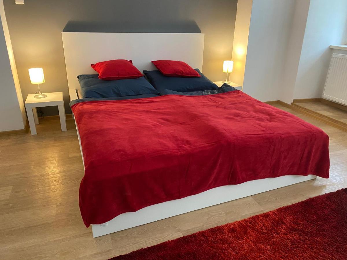 Nerudova Apartments Прага Екстериор снимка