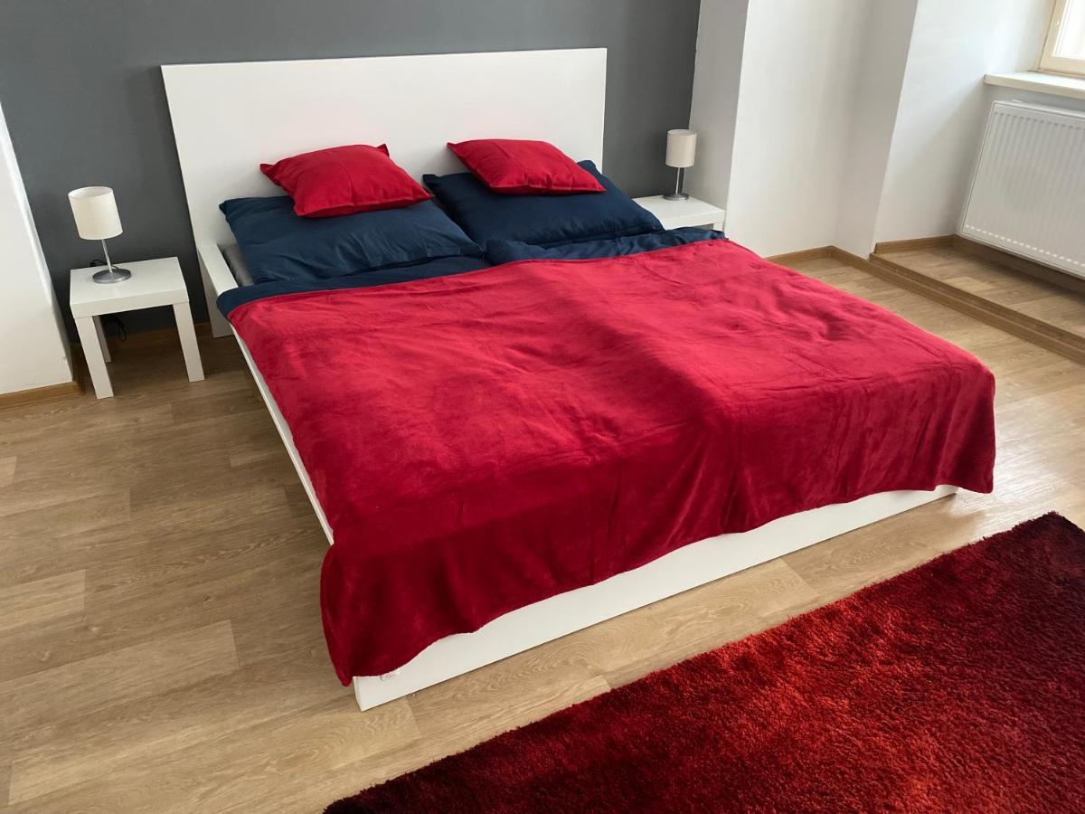Nerudova Apartments Прага Екстериор снимка