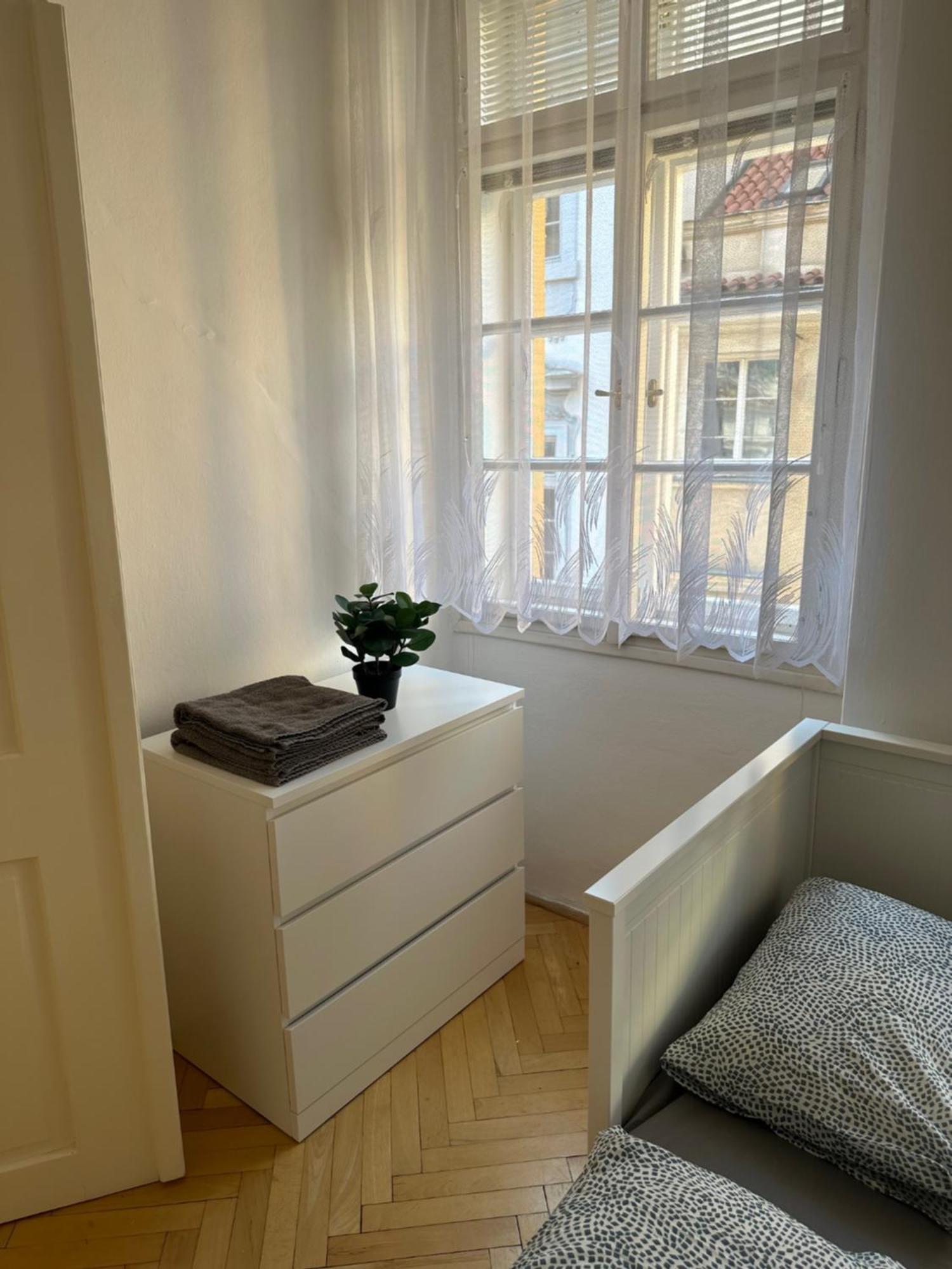 Nerudova Apartments Прага Екстериор снимка